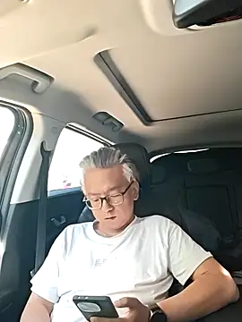 leoUSIR online show from April 2026 07:06:02 AM