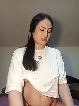 EveeRose online show from November 2025 06:39:01 AM