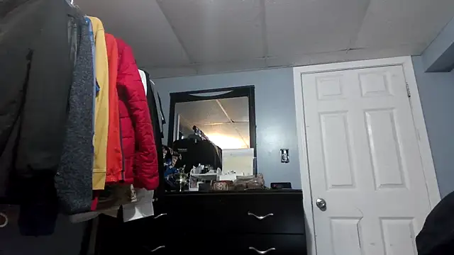 Snapshot of meximaloo1 chatting on November 2025 04:18:01 PM meximaloo1 online show from November 2025 04:18:01 PM