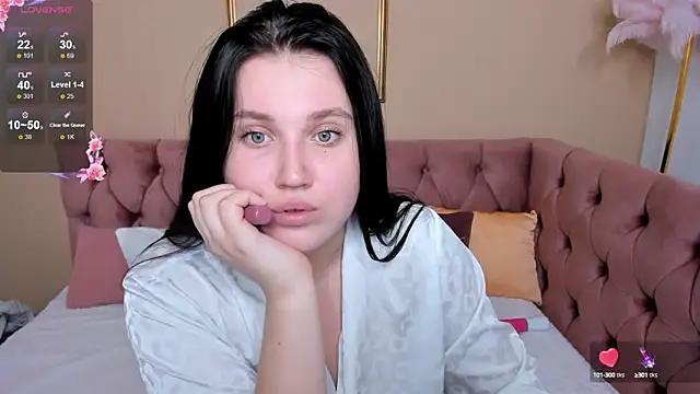 Snapshot of Kassandra__grey chatting on March 2025 04:52:01 AM Kassandra grey online show from March 2025 04:52:01 AM