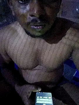 Snapshot of Kamhot33 chatting on October 2025 02:07:02 PM Kamhot33 online show from October 2025 02:07:02 PM