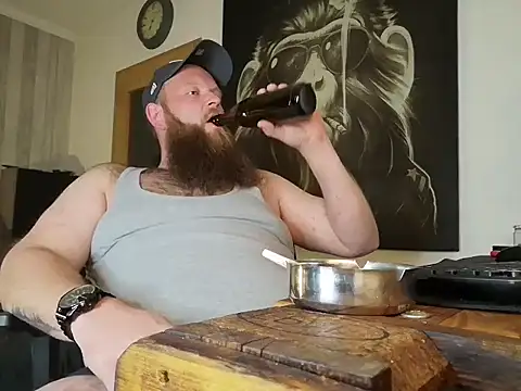 Snapshot of TinyDickBear chatting on March 2025 11:09:02 PM TinyDickBear online show from March 2025 11:09:02 PM