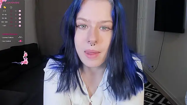 tender kiitty online show from February 2026 07:57:02 PM