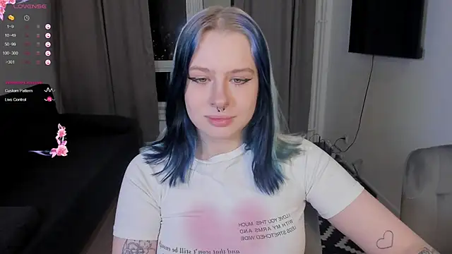 tender kiitty online show from February 2026 07:11:02 PM