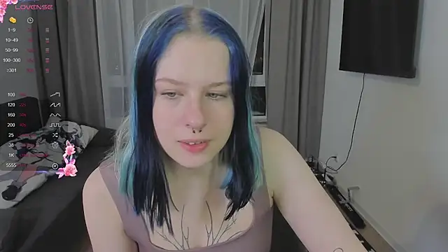 Snapshot of tender_kiitty chatting on January 2026 04:24:02 PM tender kiitty online show from January 2026 04:24:02 PM