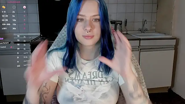 tender kiitty online show from September 2025 02:50:01 PM