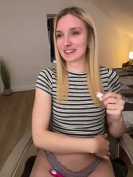 AnnyBelleX online show from April 2026 02:35:01 PM