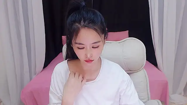 Snapshot of CN-Babycat chatting on November 2025 02:15:02 AM CN-Babycat online show from November 2025 02:15:02 AM