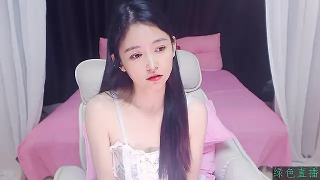 Snapshot of CN-Babycat chatting on November 2025 05:22:01 AM CN-Babycat online show from November 2025 05:22:01 AM