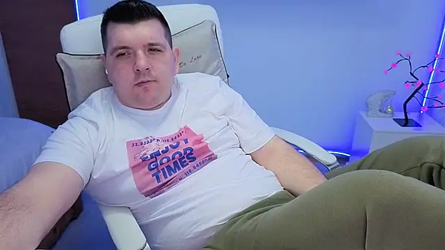 Snapshot of JasonJacks chatting on November 2025 04:02:01 AM JasonJacks online show from November 2025 04:02:01 AM