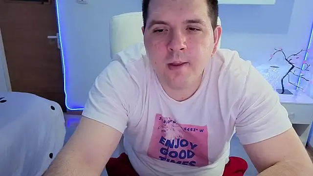 Snapshot of JasonJacks chatting on June 2026 06:07:01 AM JasonJacks online show from June 2026 06:07:01 AM