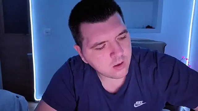 Snapshot of JasonJacks chatting on October 2025 02:43:01 AM JasonJacks online show from October 2025 02:43:01 AM