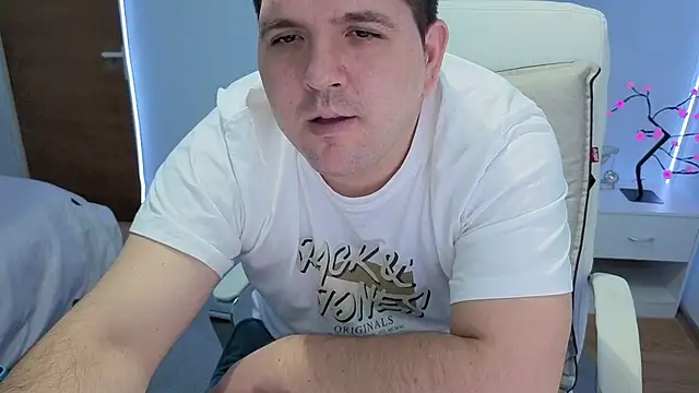 Snapshot of JasonJacks chatting on November 2025 03:45:01 AM JasonJacks online show from November 2025 03:45:01 AM