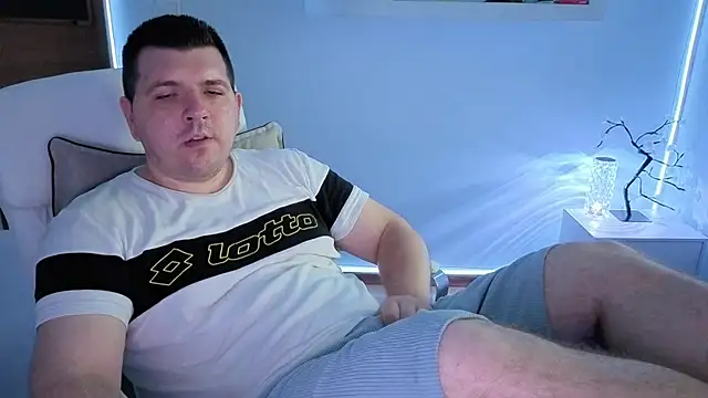 Snapshot of JasonJacks chatting on June 2026 03:50:01 AM JasonJacks online show from June 2026 03:50:01 AM