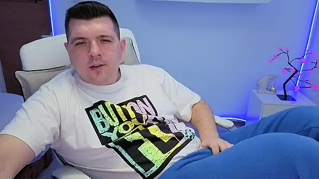 Snapshot of JasonJacks chatting on November 2025 06:06:02 AM JasonJacks online show from November 2025 06:06:02 AM