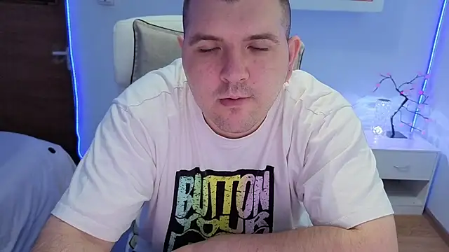 Snapshot of JasonJacks chatting on June 2026 04:14:02 AM JasonJacks online show from June 2026 04:14:02 AM