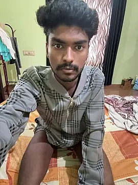 Snapshot of funcracker chatting on January 2026 10:11:02 AM funcracker online show from January 2026 10:11:02 AM