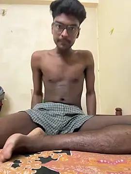 Snapshot of funcracker chatting on December 2025 04:55:01 PM funcracker online show from December 2025 04:55:01 PM