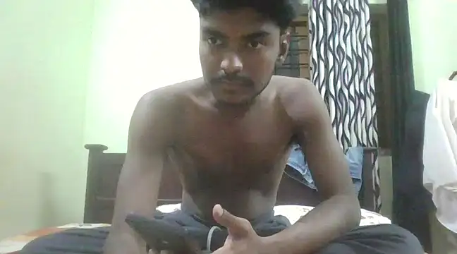 Snapshot of funcracker chatting on January 2025 01:28:01 PM funcracker online show from January 2025 01:28:01 PM