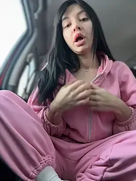 JulliaVegas online show from February 2026 02:51:02 AM