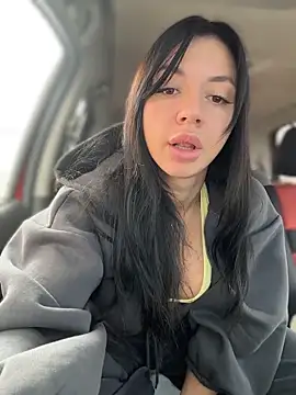 JulliaVegas online show from May 2026 03:26:01 AM
