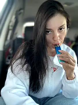JulliaVegas online show from September 2025 01:28:01 AM