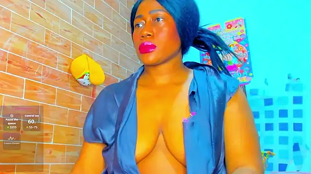 yonsol abril online show from March 2026 08:41:02 PM