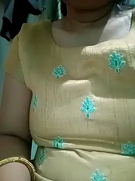 sunita-doll online show from April 2026 06:43:01 PM