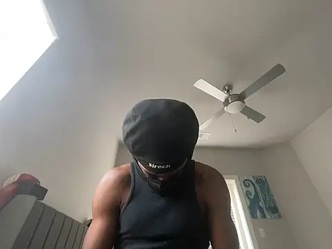 siscobob03 online show from December 2024 05:31:01 PM