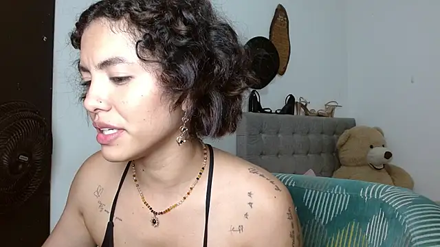 Sexy Lia  online show from June 2026 02:53:01 AM
