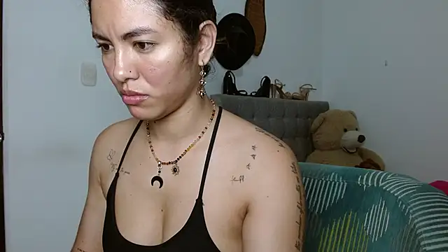Sexy Lia  online show from June 2026 04:40:01 AM
