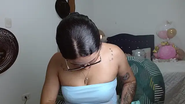 Sexy Lia  online show from February 2026 01:47:01 AM