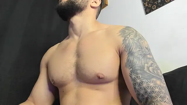 Snapshot of vincent_carusso94 chatting on July 2026 03:55:02 AM vincent carusso94 online show from July 2026 03:55:02 AM