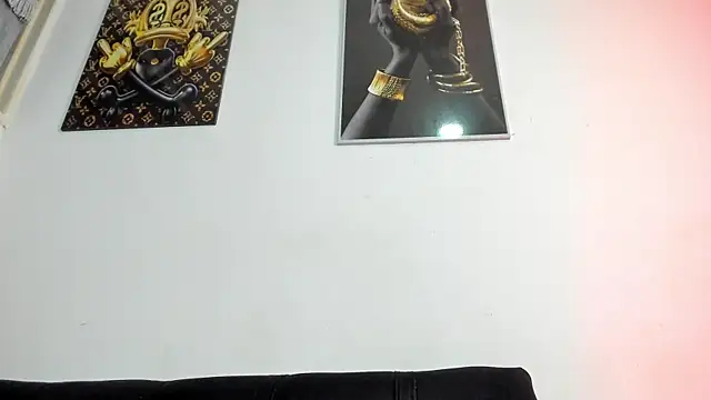 Snapshot of vincent_carusso94 chatting on November 2025 03:22:01 AM vincent carusso94 online show from November 2025 03:22:01 AM