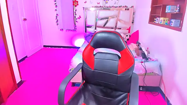 perlabeautiful online show from March 2026 01:17:02 AM