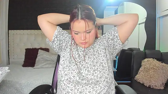 melanie hh online show from March 2025 04:08:02 AM