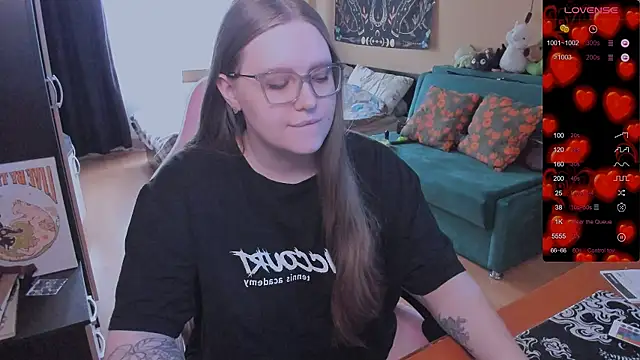 Alice Dreamgirl  online show from April 2026 10:06:01 AM