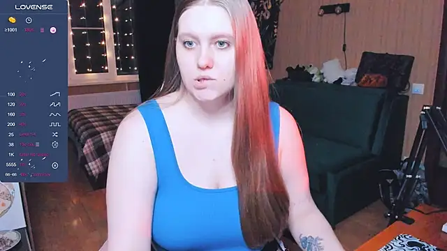 Alice Dreamgirl  online show from November 2025 01:56:01 PM