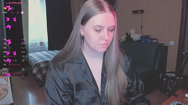 Alice Dreamgirl  online show from November 2025 12:08:01 PM