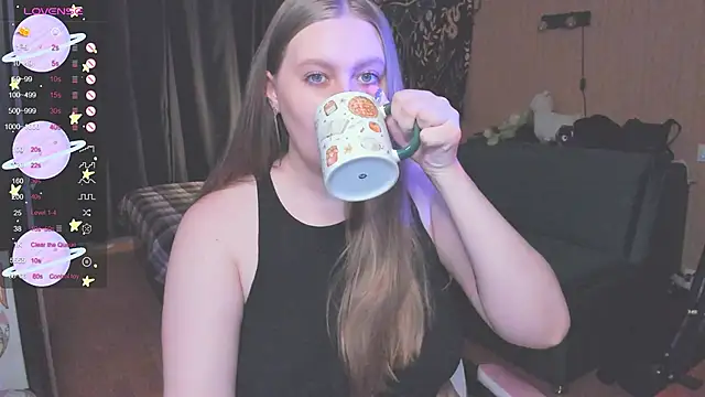 Alice Dreamgirl  online show from October 2025 11:01:02 AM