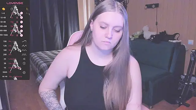 Alice Dreamgirl  online show from October 2025 11:56:01 AM