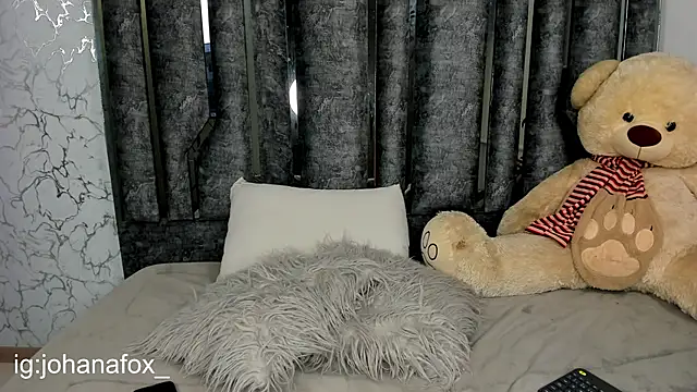 johanafox  online show from January 2025 06:04:01 AM