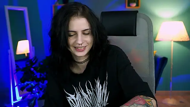 JadeCastle  online show from December 2025 05:11:01 PM