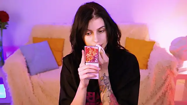 JadeCastle  online show from April 2026 05:28:02 PM