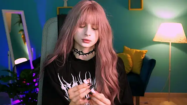 Snapshot of JadeCastle_ chatting on March 2025 05:02:01 AM JadeCastle online show from March 2025 05:02:01 AM