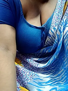 Hot-Manshi2 online show from November 2025 06:44:01 PM