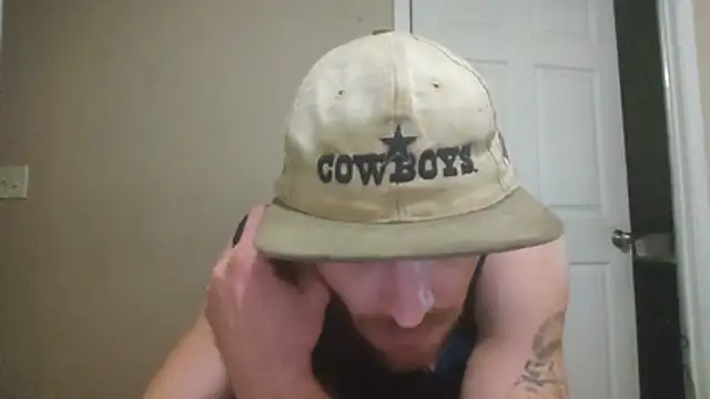 Huntzg23 online show from July 2026 05:03:02 AM