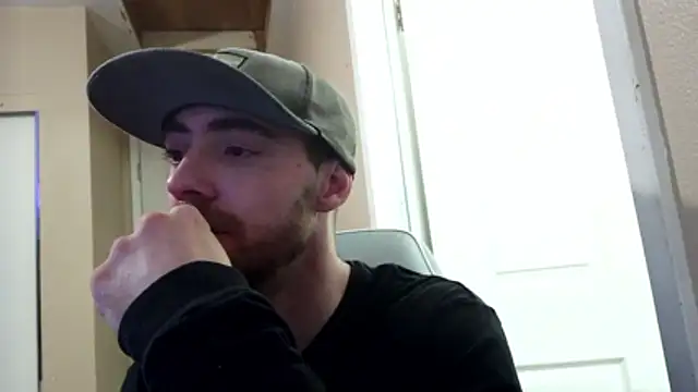 Snapshot of Huntzg23 chatting on March 2026 05:59:01 PM Huntzg23 online show from March 2026 05:59:01 PM