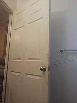 Snapshot of Huntzg23 chatting on March 2026 05:02:01 PM Huntzg23 online show from March 2026 05:02:01 PM