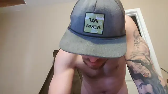 Huntzg23 online show from February 2026 08:17:01 AM